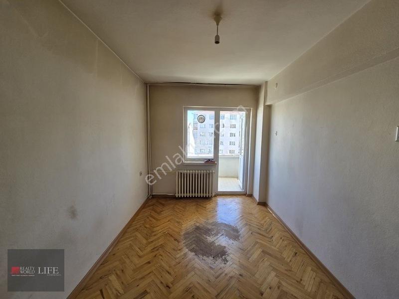 Rw Lıfe // Yunusemre Caddesi Arakat Asansörlü 3+1 Satılık Daire — fotoğraf 21
