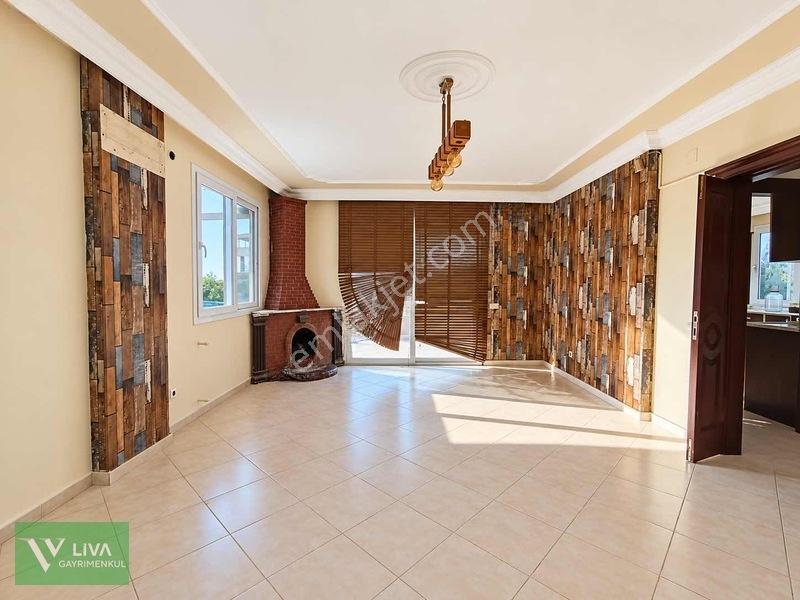 Denize Yürüme Mesafesinde Satılık Müstakil Villa — fotoğraf 4