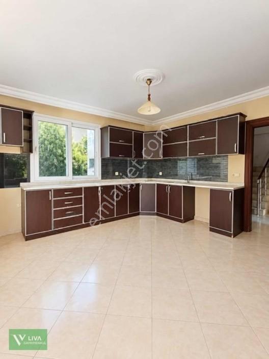 Denize Yürüme Mesafesinde Satılık Müstakil Villa — fotoğraf 6