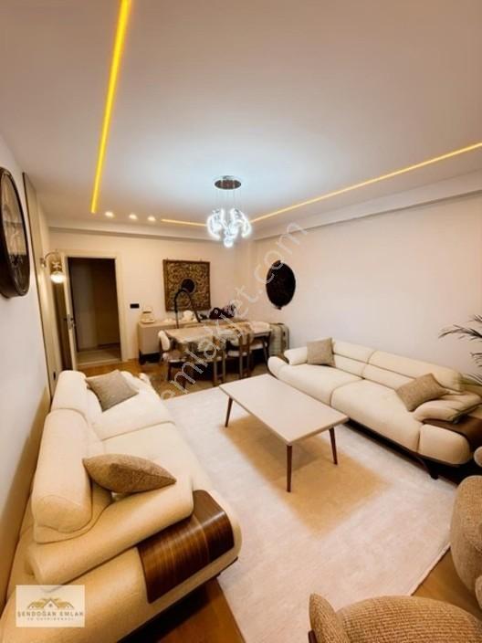 Şirintepe Mahallesinde Cadde Üzerinde Özel Otoparklı 2+1 Daire