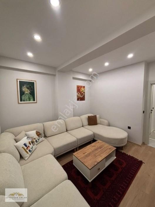 Şirintepe Mahallesinde Cadde Üzerinde Özel Otoparklı 2+1 Daire — fotoğraf 5