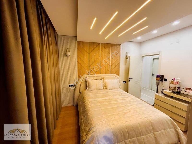 Şirintepe Mahallesinde Cadde Üzerinde Özel Otoparklı 2+1 Daire — fotoğraf 25