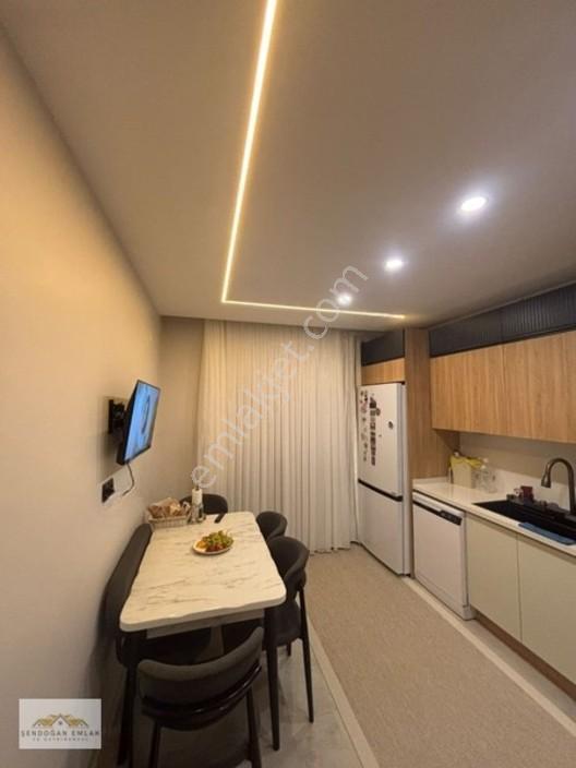 Şirintepe Mahallesinde Cadde Üzerinde Özel Otoparklı 2+1 Daire — fotoğraf 32
