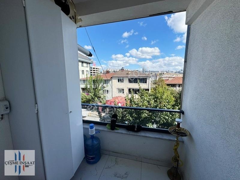 Metrobüse Yürüme Mesafesinde Ön Cephe 2+1 Ebevyn Banyolu Daire ! — fotoğraf 18