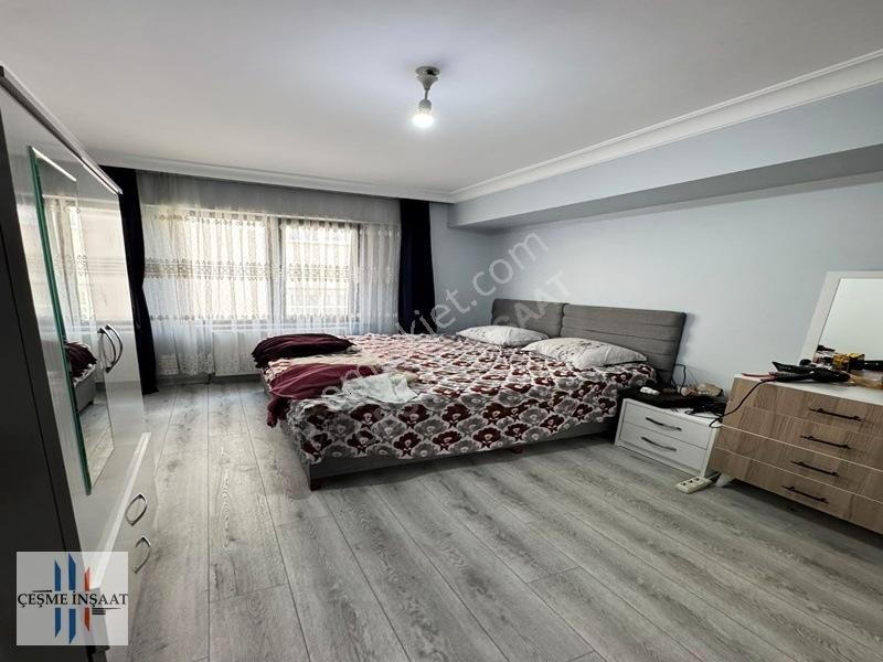 Metrobüse Yürüme Mesafesinde Ön Cephe 2+1 Ebevyn Banyolu Daire ! — fotoğraf 21