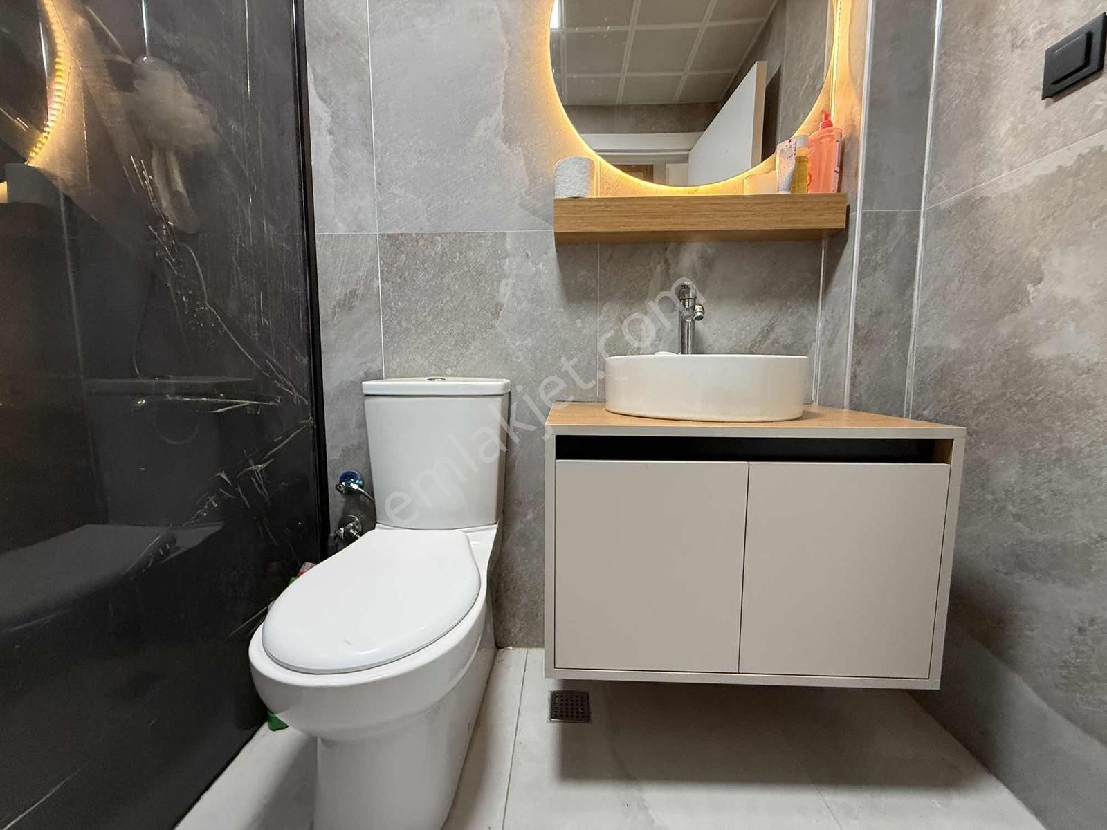 Alaçatı'dan İncek'te/yerden Isıtma/iskanlı/ultra Lüx 1+1 Satılık — fotoğraf 30