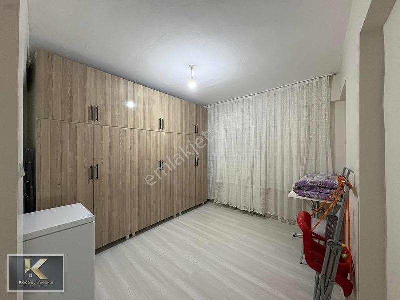 Şehitlikte Satılık 3+1 Bakımlı Fırsat Daire — fotoğraf 10