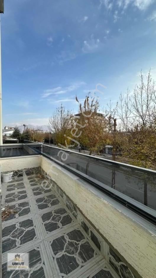 İskele Cad. İskele Öğretmenevi Yanında Satılık 2+1 Teraslı Daire — fotoğraf 4
