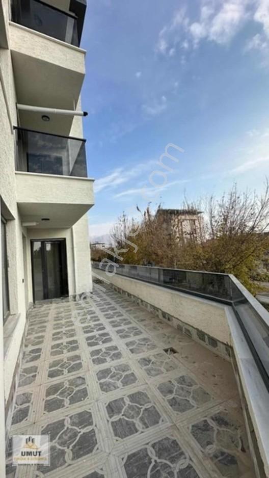 İskele Cad. İskele Öğretmenevi Yanında Satılık 2+1 Teraslı Daire — fotoğraf 18