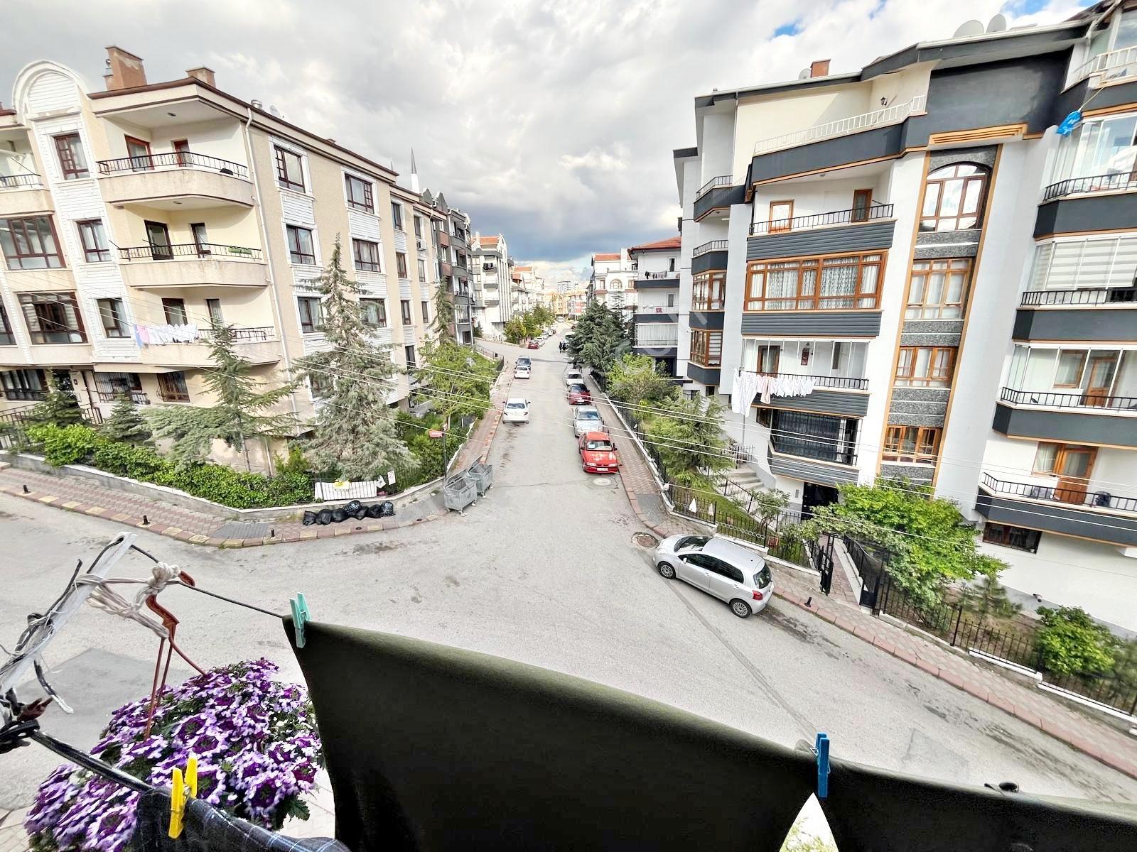 Etlik Şeh Has 4km Şentepe Sondurak Katta Bağımsz Acil Satılık3+1 — fotoğraf 32
