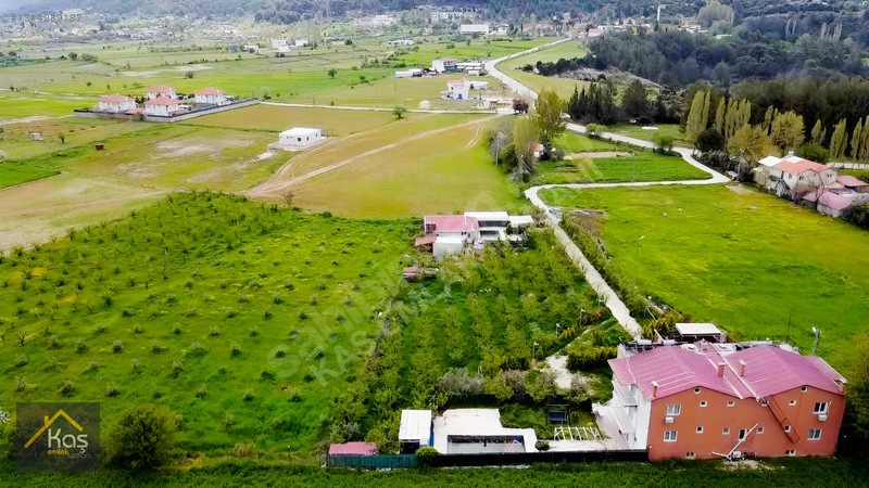 Kaş Sarıbelende Bahçe İçinde Satılık 3 Tane Havuzlu Vılla — fotoğraf 9