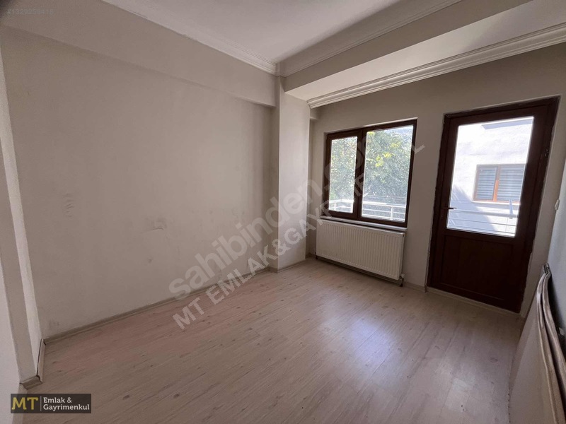 Mt Emlak'tan Avm Yakını Kiralık 3+1 Daire — fotoğraf 7