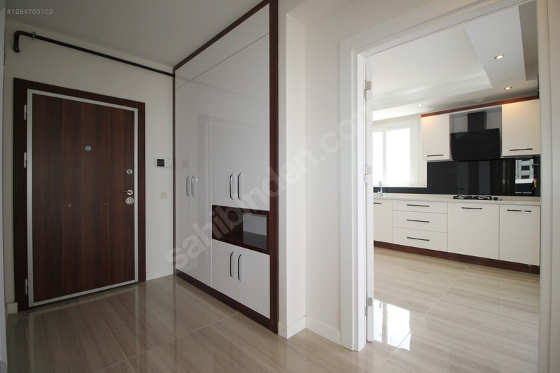 Havuzlu Site İçerisinde,bağımsız Mutfak,geniş Oturumlu 2+1 Daire — fotoğraf 12