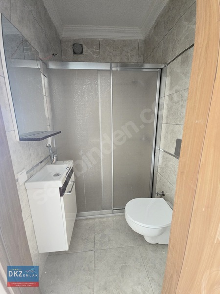 Merkezi Konumda Ara Kat Kiralık 1+1 Daire — fotoğraf 15