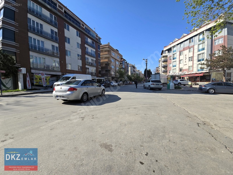 Merkezi Konumda Ara Kat Kiralık 1+1 Daire — fotoğraf 17