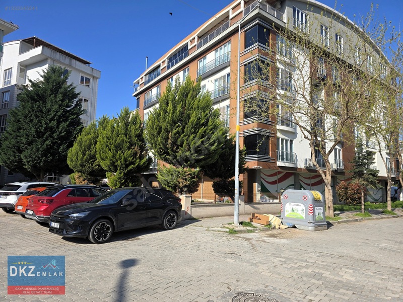 Merkezi Konumda Ara Kat Kiralık 1+1 Daire — fotoğraf 18