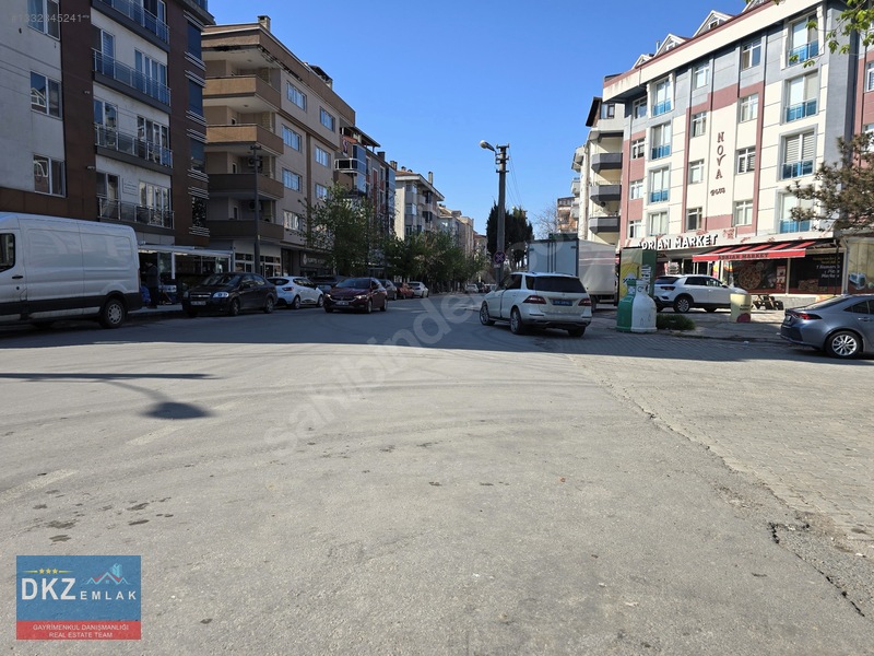 Merkezi Konumda Ara Kat Kiralık 1+1 Daire — fotoğraf 21