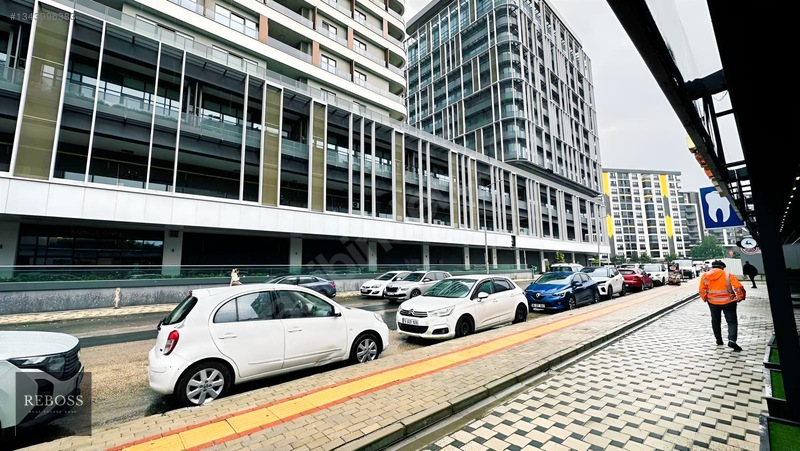 Reboss'tan Devren Kiralık Davet Salonu — fotoğraf 3