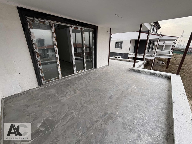 Ac Gayrimenkulden 5+1 Full Yapılı Fırsat Villa — fotoğraf 25
