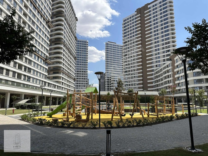 Emray'dan Alsancak Evora İzmir'de 61 M2 Kiralık Lüks 1+1 Konut — fotoğraf 2