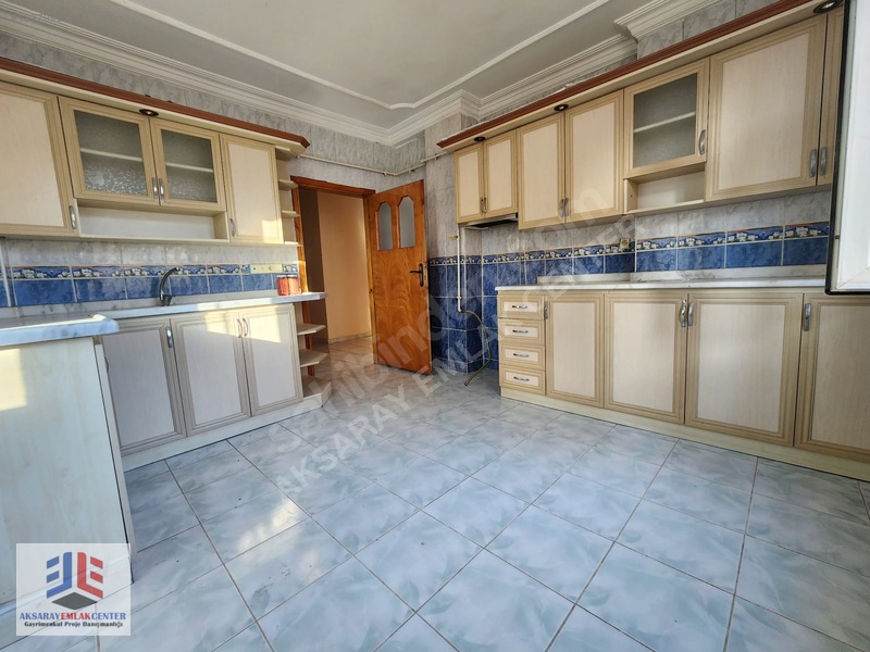 Aksaray Taşpazar Mah. Kiralık Süper Daire — fotoğraf 11