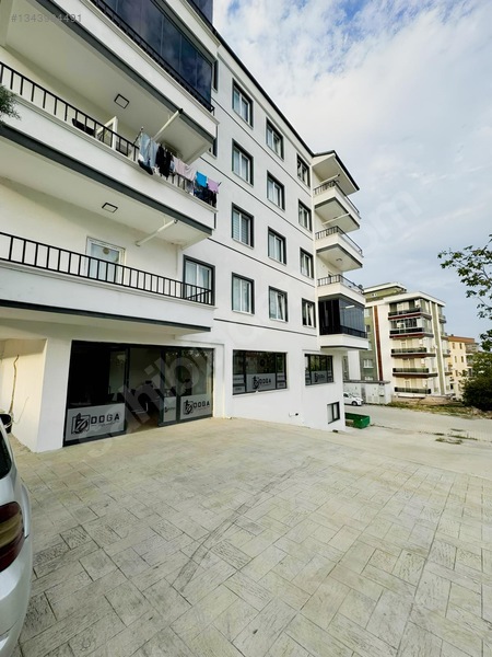 300 M² Full Eşyalı, Devren Kiralık Prestijli Ofis — fotoğraf 3