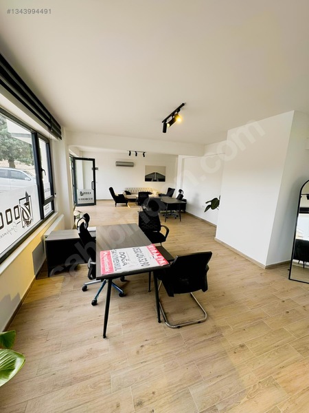 300 M² Full Eşyalı, Devren Kiralık Prestijli Ofis — fotoğraf 4