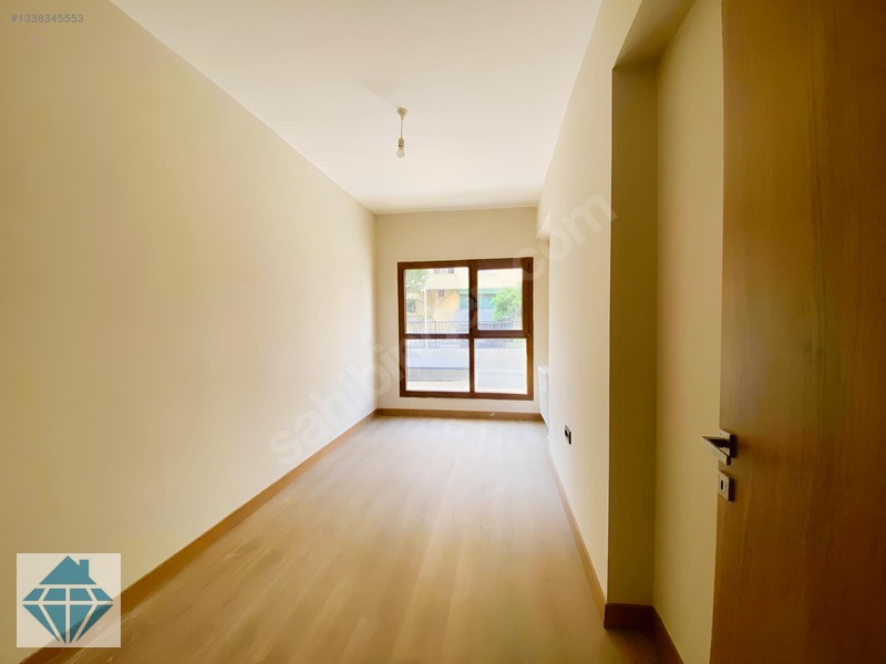 Kağıthane Hizmet Sitesinde Satılık 3+1 Daire — fotoğraf 4