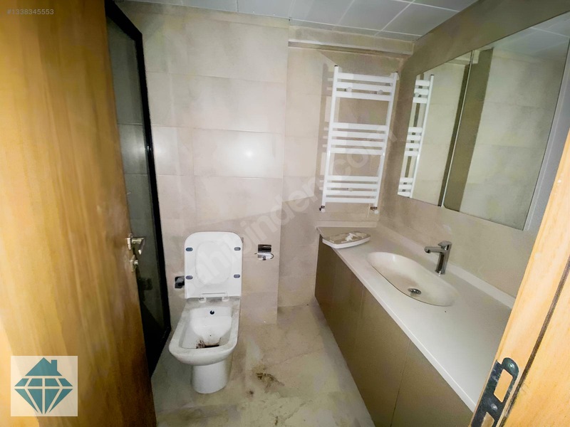 Kağıthane Hizmet Sitesinde Satılık 3+1 Daire — fotoğraf 7