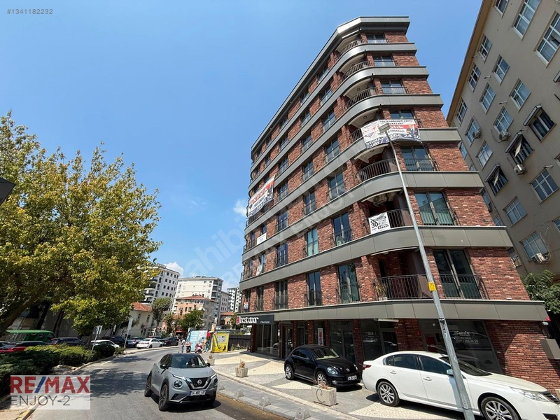 Kadıköy Sahrayıcedıt Yenı Bınada Balkonlu Iskanlı Lüks Ofısler — fotoğraf 3