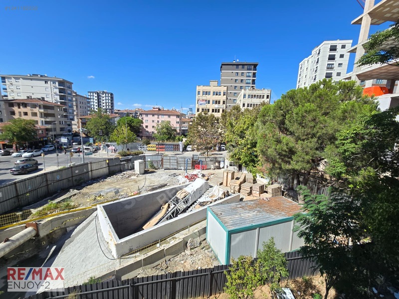 Kadıköy Sahrayıcedıt Yenı Bınada Balkonlu Iskanlı Lüks Ofısler — fotoğraf 17