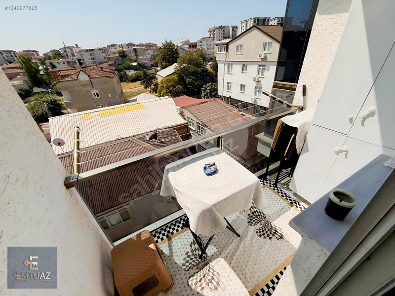 Güllübağlar Hadım Sokakta 2+1 Balkonlu Satılık Daire — fotoğraf 11