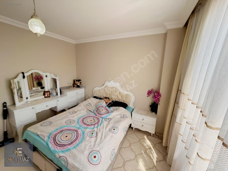 Güllübağlar Hadım Sokakta 2+1 Balkonlu Satılık Daire — fotoğraf 23