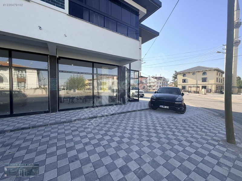 Cadde Cepheli Köşe Dükkan — fotoğraf 3