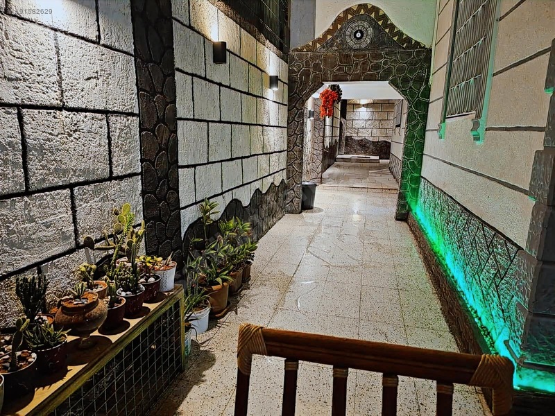 Öz Emlaktan Satılık Eskibeşevlerde 2 Katlı Müstakil Bahçeli Ev — fotoğraf 7