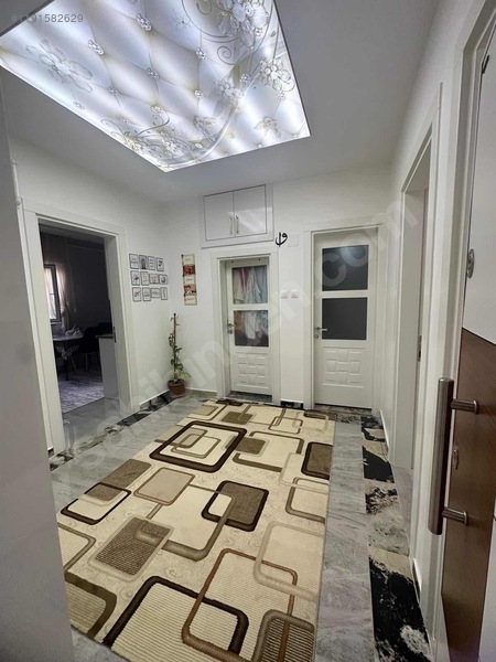 Öz Emlaktan Satılık Eskibeşevlerde 2 Katlı Müstakil Bahçeli Ev — fotoğraf 13