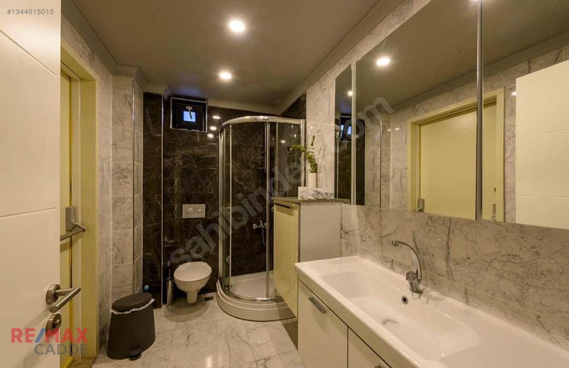 Lux Tasarım Özel Eşyalı 1+1 Penthouse Daire — fotoğraf 16