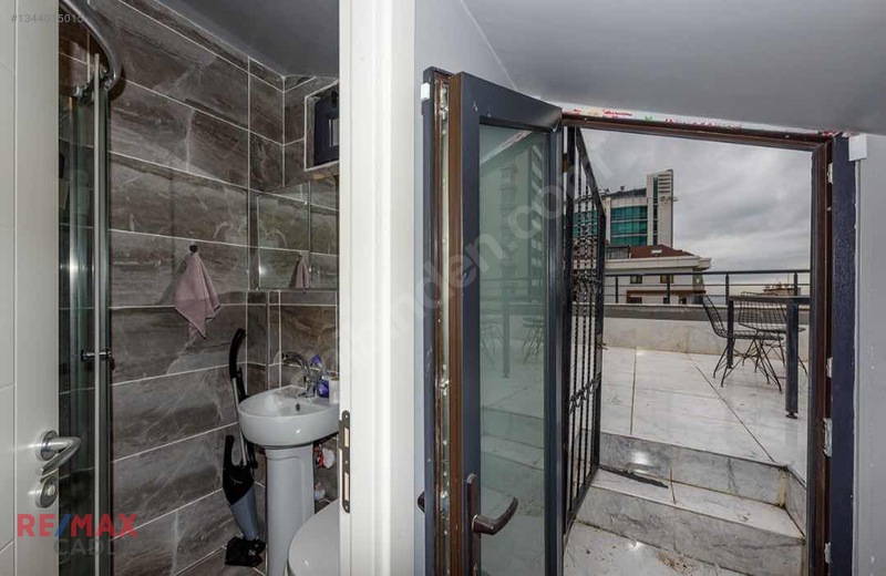 Lux Tasarım Özel Eşyalı 1+1 Penthouse Daire — fotoğraf 21
