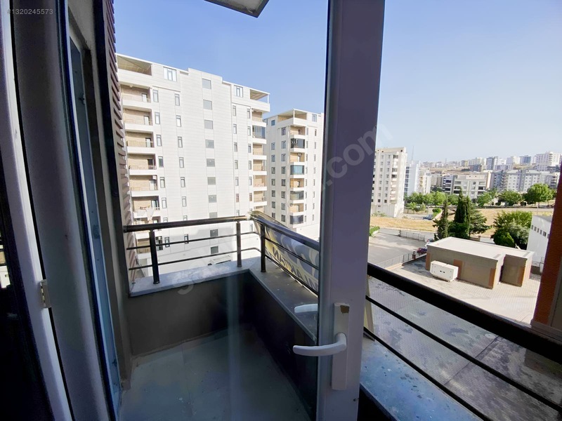 Cadde 17 Emlaktan Satılık 2+0 Batıkent De Daire Fırsatı — fotoğraf 23