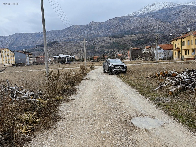 Üniversite Yakını, 3 Kat İmarlı 340m² Arsa — fotoğraf 10