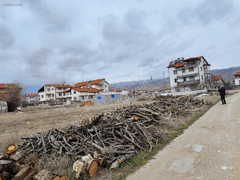Üniversite Yakını, 3 Kat İmarlı 340m² Arsa — fotoğraf 11