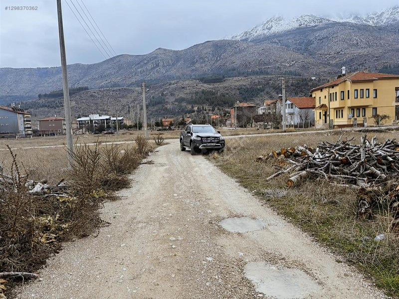 Üniversite Yakını, 3 Kat İmarlı 340m² Arsa — fotoğraf 13