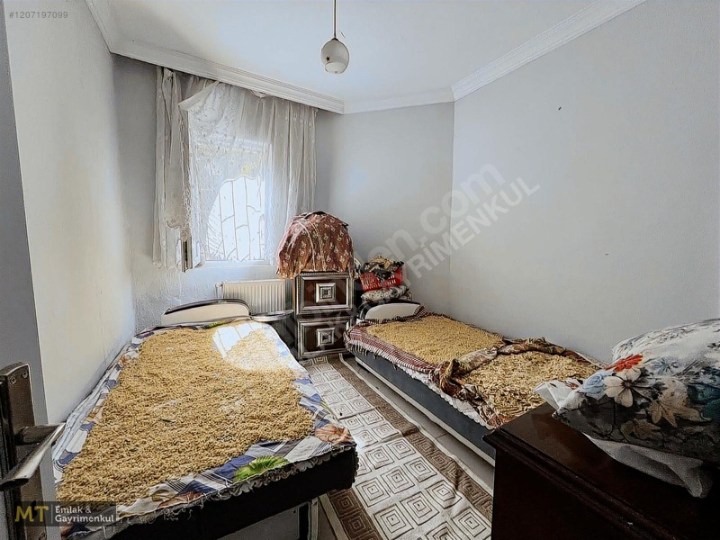 Mt Emlaktan Ellibeşevlerde Satılık 2+1 Bakımlı Daire — fotoğraf 3