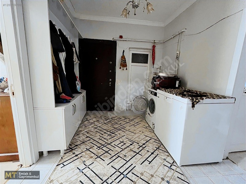 Mt Emlaktan Ellibeşevlerde Satılık 2+1 Bakımlı Daire — fotoğraf 9