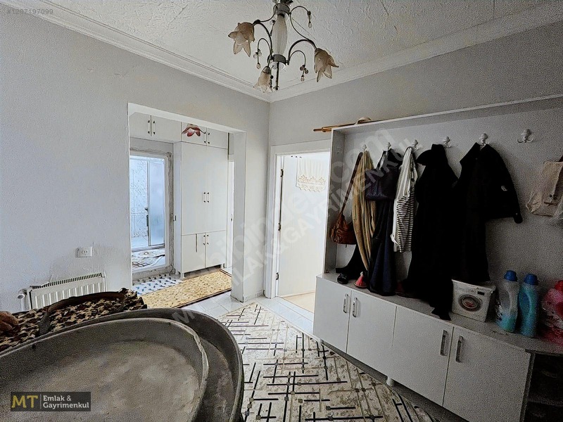 Mt Emlaktan Ellibeşevlerde Satılık 2+1 Bakımlı Daire — fotoğraf 11