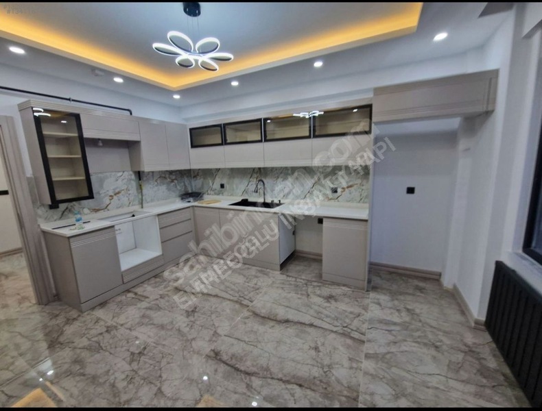 Özel Yapılı Dairemiz 4+1 Kat.5 Full +full — fotoğraf 18