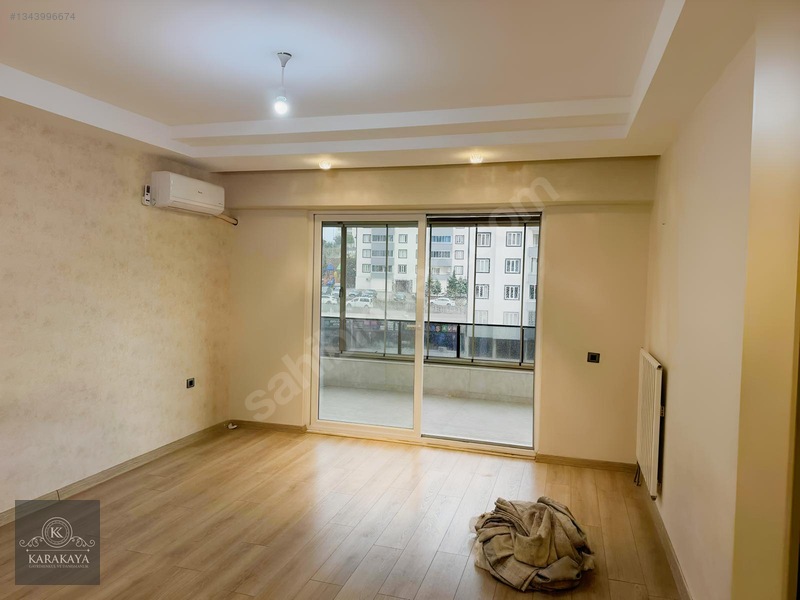 Tekerek Mahallesinde Kiralık 5+1 Daire — fotoğraf 23