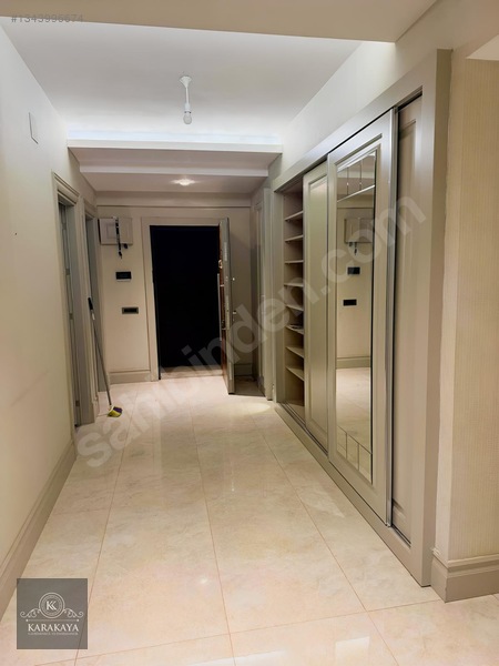 Tekerek Mahallesinde Kiralık 5+1 Daire — fotoğraf 24