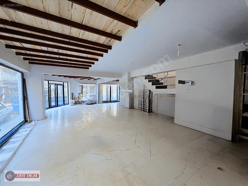 Yeni Mahalle...çok İyi Lokasyon...köşe Cepheli...352m2... — fotoğraf 9