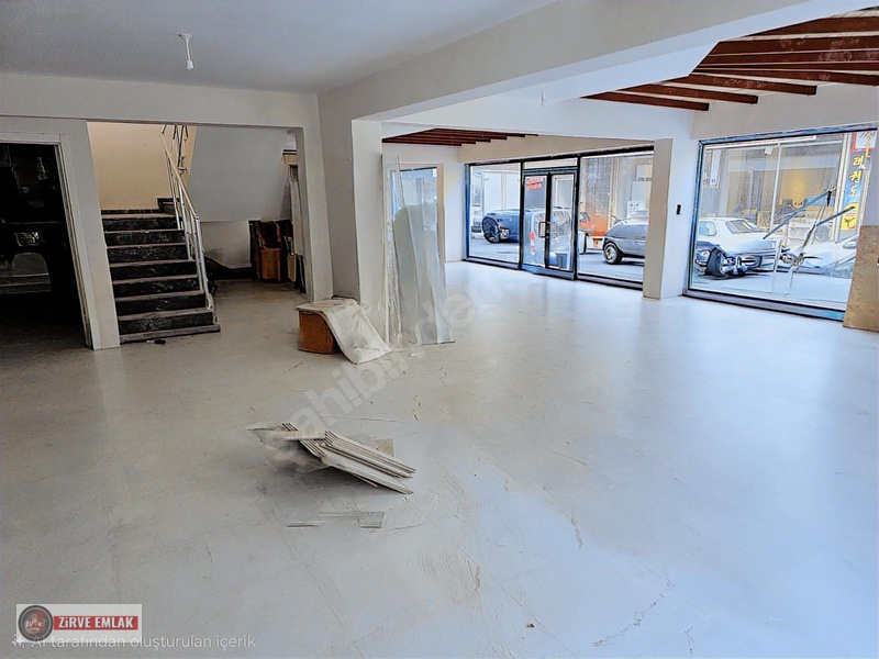Yeni Mahalle...çok İyi Lokasyon...köşe Cepheli...352m2... — fotoğraf 21